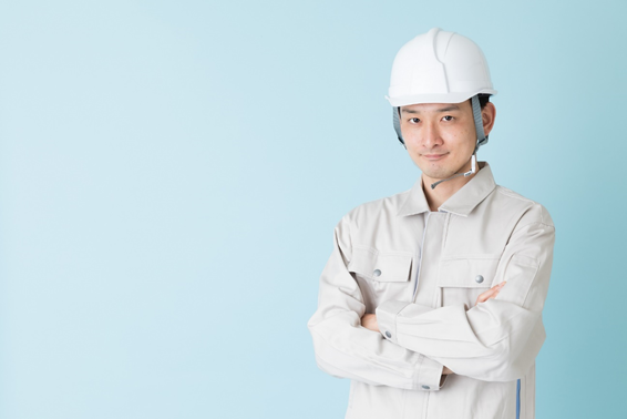 大阪の屋根工事はお任せ！東大阪瓦産業の実績と職人について
