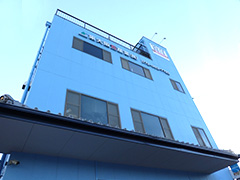 「屋根工事・雨漏り修理のプロ」東大阪瓦産業株式会社です