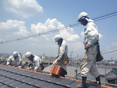 屋根の葺き替え工事